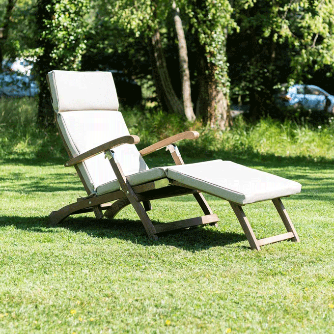  Albany Folding Steamer Chair 