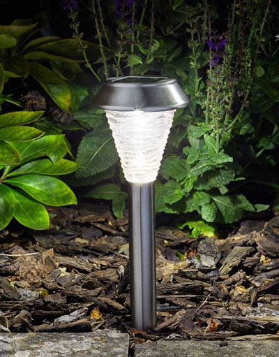 Solar stake light