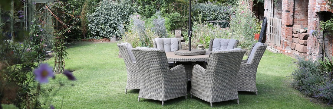Lyra 6 Seater 140cm Round Dining set with 60cm Lazy Susan. 