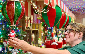 Modern Christmas Style