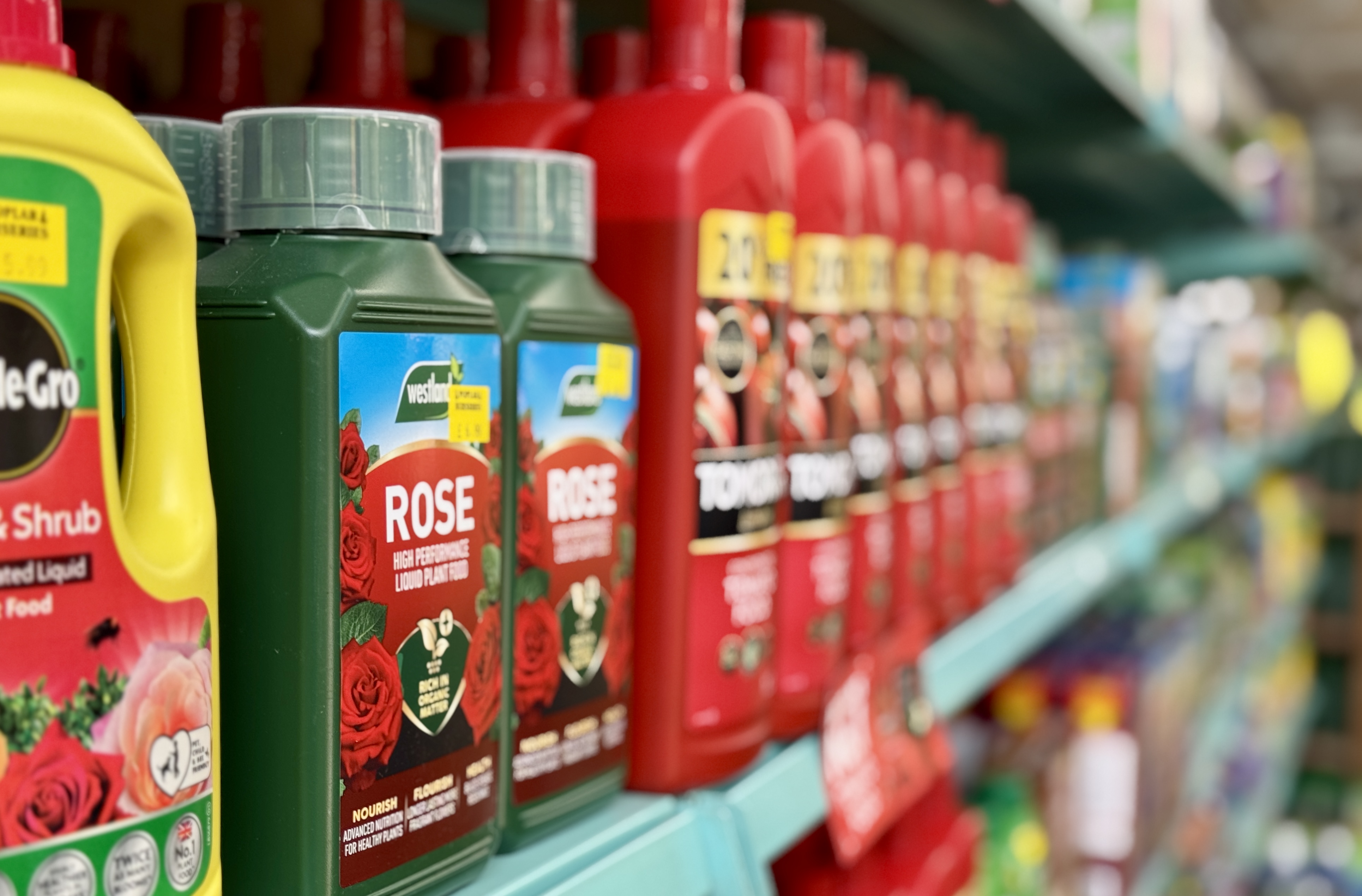 Fertilisers and pest control
